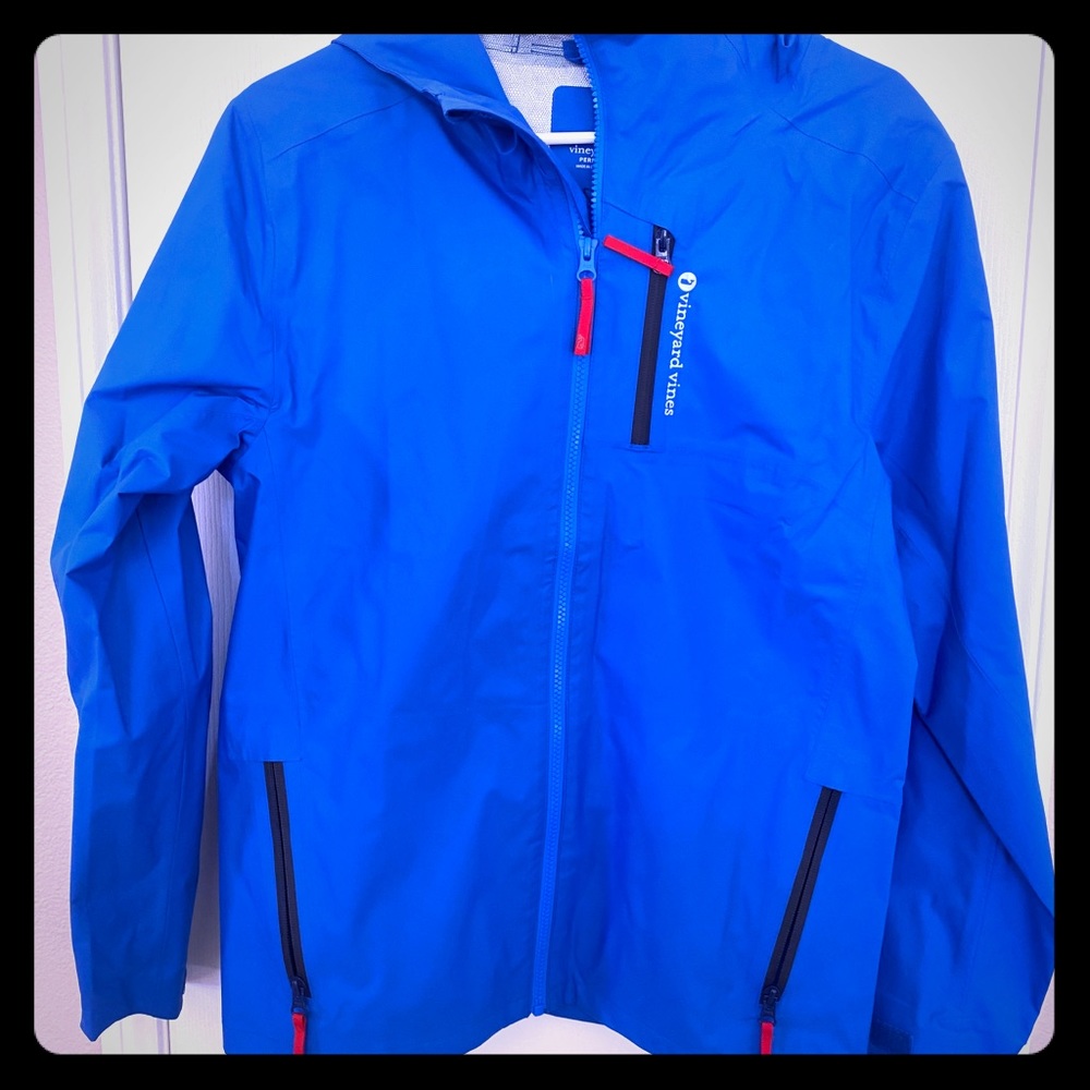 Almost New Vineyard Vines Hooded Rain Jacket XLB